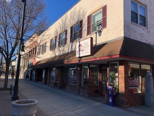 Exterior, Facade, Brick Facade, Rowhouse