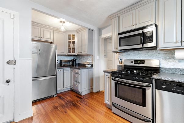 Interior, Kitchen, Stainless Steel Appliances, Wood Texture Flooring