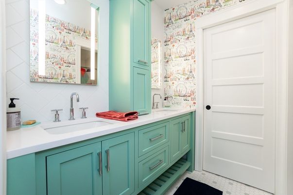 Bathroom, Interior