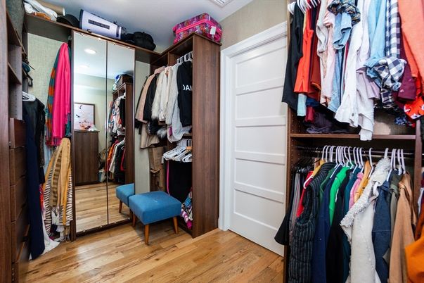 Interior, Recessed Lighting, Walk-in Closets, Wood Texture Flooring