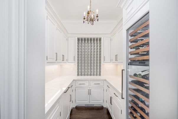 Chandelier, Interior, Kitchen, Wood Texture Flooring
