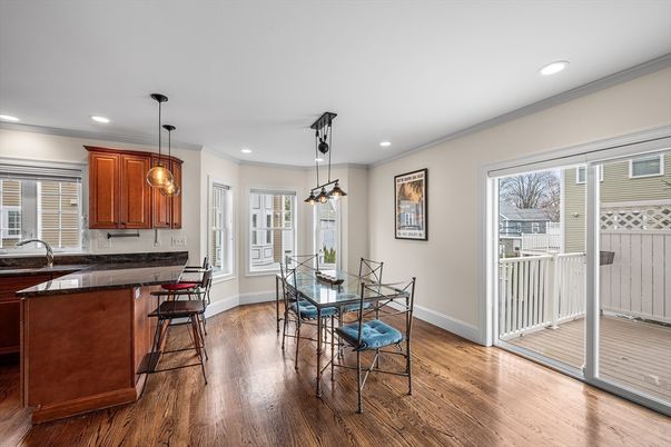 Dining room, Interior, Kitchen, Pendant Lights, Recessed Lighting, Wood Texture Flooring