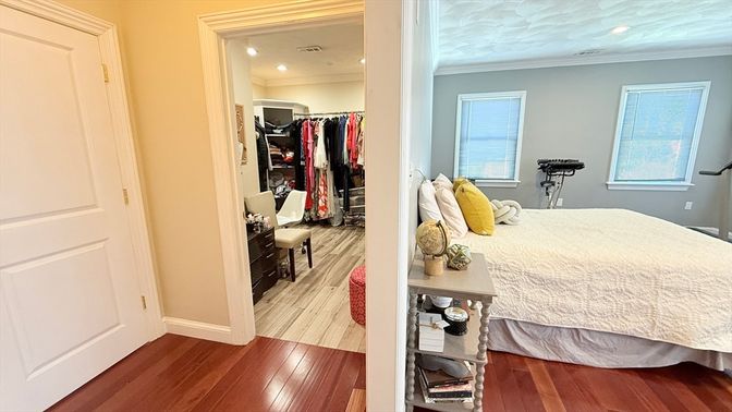 Bedroom, Fitness Equipment, Interior, Recessed Lighting, Wood Texture Flooring