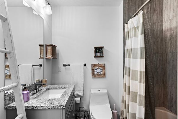 Bathroom, Interior