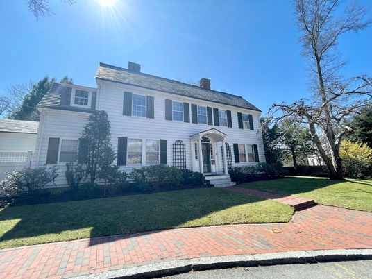 Backyard, Exterior, Facade, Georgian