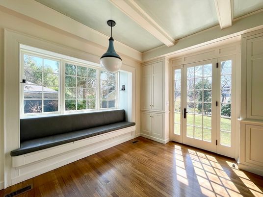 Interior, Pendant Lights, Wood Texture Flooring