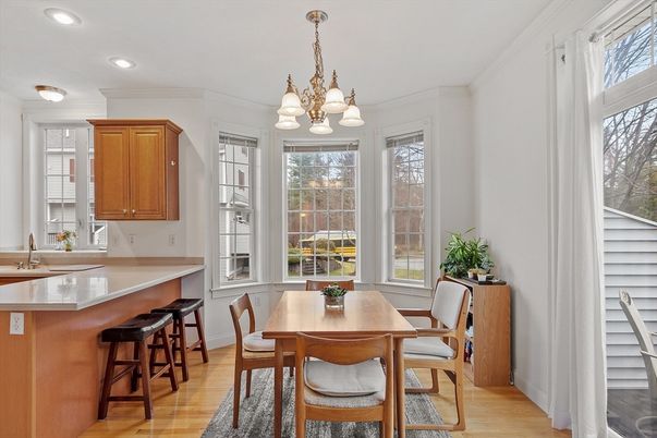 Chandelier, Dining room, Interior, Recessed Lighting, Wood Texture Flooring