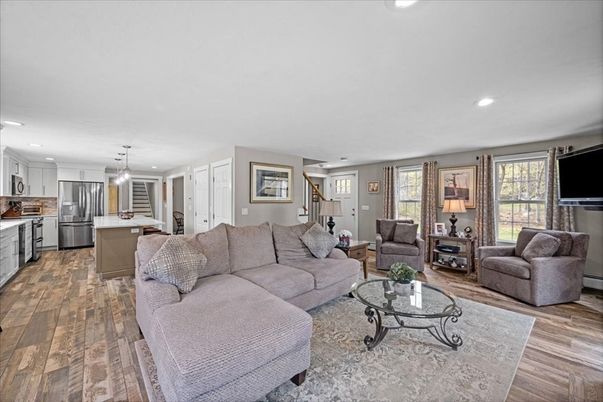 Interior, Kitchen, Living room, Pendant Lights, Recessed Lighting, Stainless Steel Appliances, Wood Texture Flooring