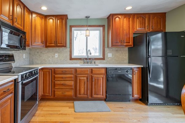 Interior, Kitchen, Pendant Lights, Recessed Lighting, Wood Texture Flooring
