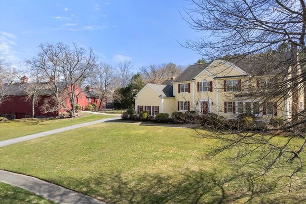 Backyard, Exterior, Facade, French Provincial