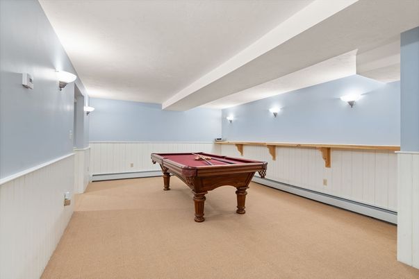 Billiard Table, Game Room, Interior