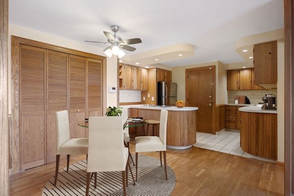 Dining room, Interior, Kitchen, Recessed Lighting, Wood Texture Flooring