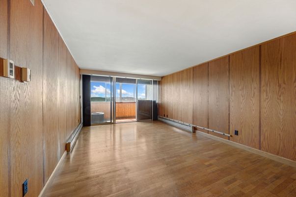 Empty room, Interior, Wood Texture Flooring, Wooden Walls