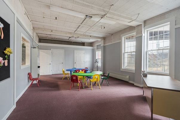 Dining room, Interior