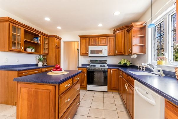 Interior, Kitchen, Pendant Lights, Recessed Lighting