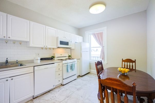 Dining room, Interior, Kitchen, Marble