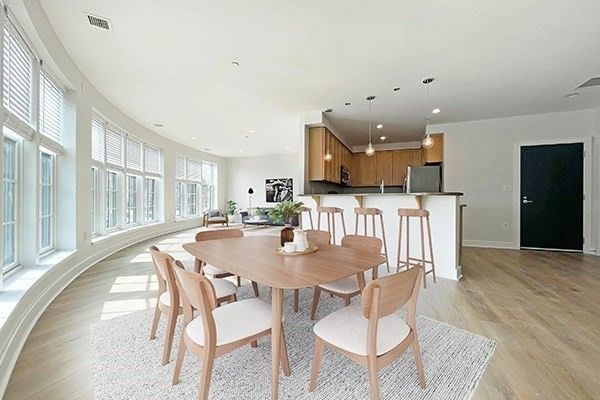Dining room, Interior, Kitchen, Pendant Lights, Recessed Lighting, Wood Texture Flooring