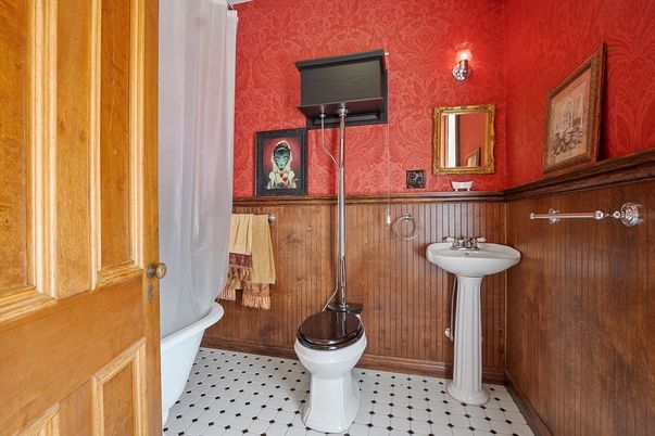Bathroom, Interior