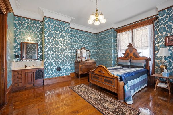 Bedroom, Chandelier, Interior, Pendant Lights, Wood Texture Flooring