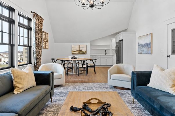 Chandelier, Dining room, Interior, Living room, Wood Texture Flooring