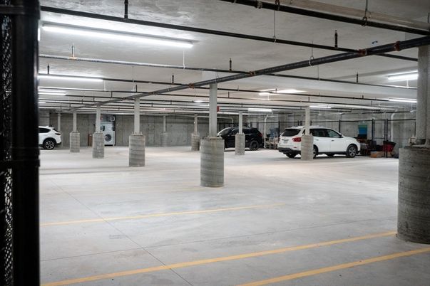 Garage, Interior