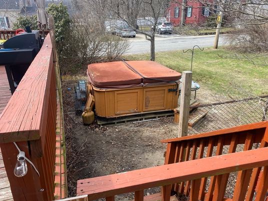 Exterior, Hot Tub