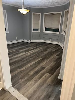 Empty room, Interior, Pendant Lights, Wood Texture Flooring