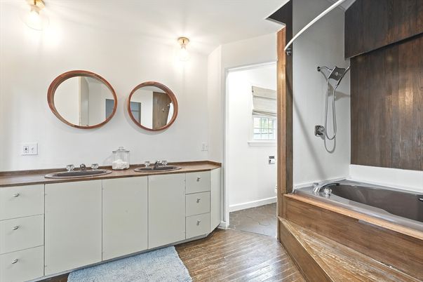 Bathroom, Dual Sink Vanities, Interior, Wood Texture Flooring