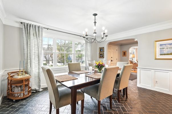 Chandelier, Dining room, Interior