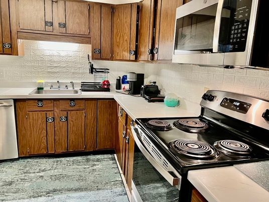 Interior, Kitchen, Stainless Steel Appliances