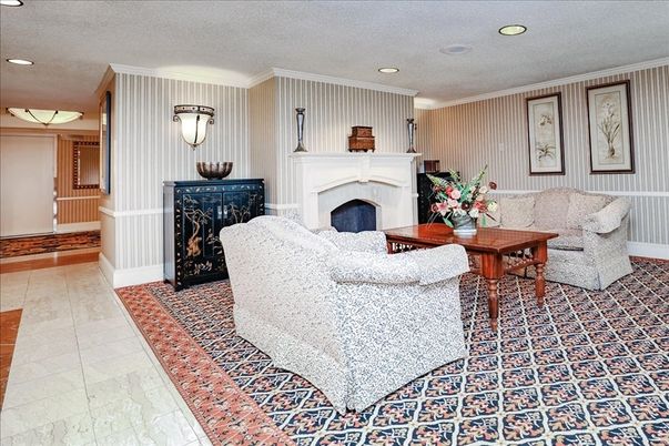 Fireplace, Interior, Living room, Recessed Lighting