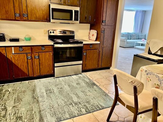 Interior, Kitchen, Living room, Stainless Steel Appliances