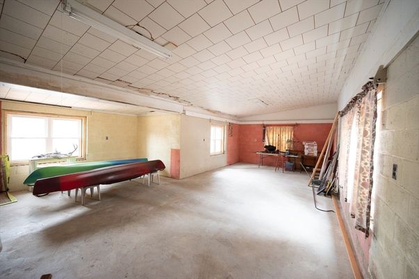 Billiard Table, Game Room, Interior, Stone Walls