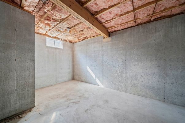 Empty room, Interior, Wooden Beams