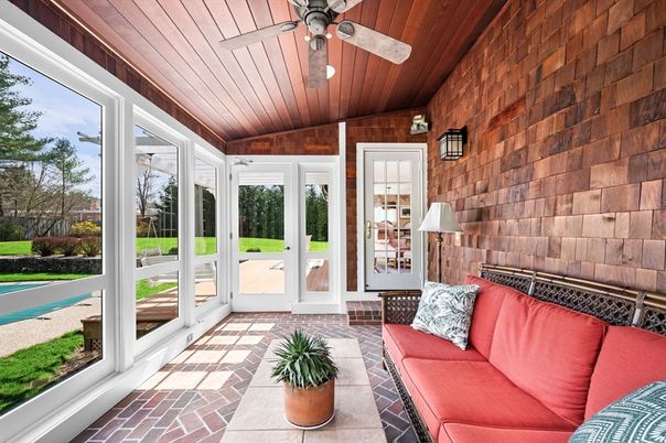 Interior, Living room, Stone Walls, Sun Room, Wooden Ceilings