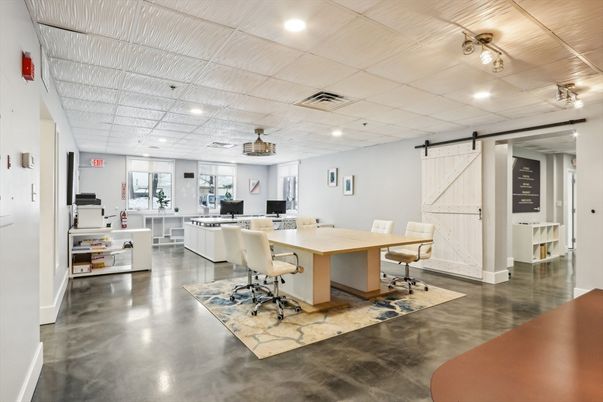 Dining room, Interior, Recessed Lighting
