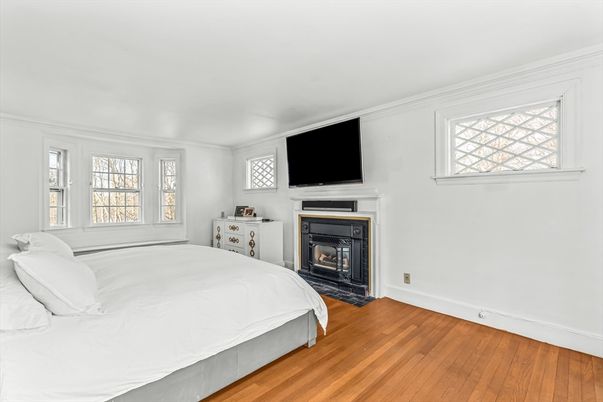 Bedroom, Fireplace, Interior, Wood Texture Flooring