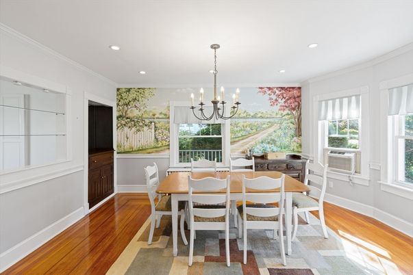 Chandelier, Dining room, Interior, Recessed Lighting, Wood Texture Flooring
