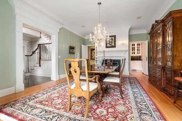 Chandelier, Dining room, Fireplace, Interior, Wood Texture Flooring