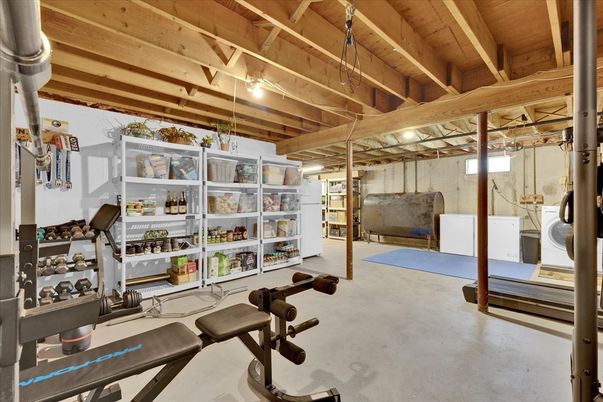 Fitness Equipment, Interior, Wooden Beams, Wooden Ceilings