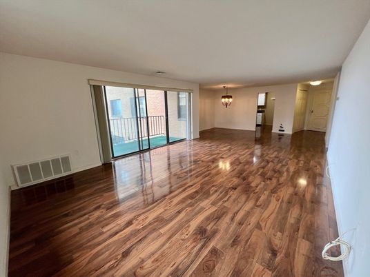 Chandelier, Empty room, Interior, Wood Texture Flooring