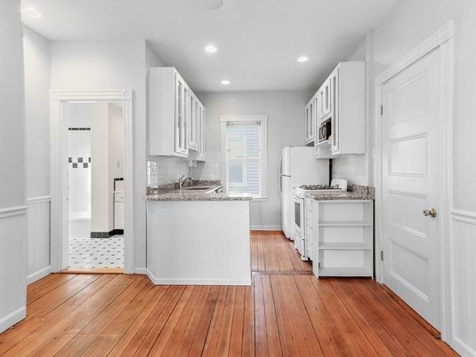 Interior, Kitchen, Recessed Lighting, Wood Texture Flooring