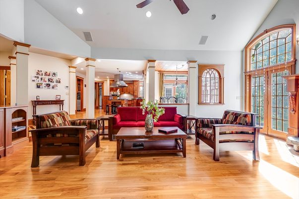 Interior, Kitchen, Living room, Pendant Lights, Recessed Lighting, Wood Texture Flooring