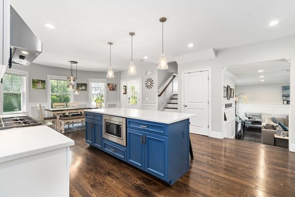 Dining room, Interior, Kitchen, Pendant Lights, Recessed Lighting, Stainless Steel Appliances, Wood Texture Flooring