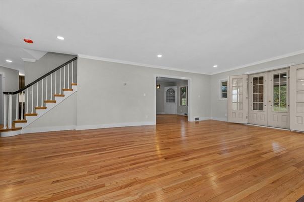 Empty room, Interior, Recessed Lighting, Wood Texture Flooring