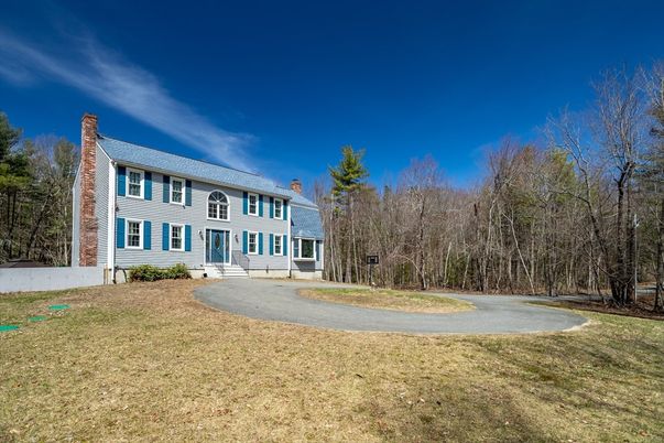 Backyard, Exterior, Facade, Georgian