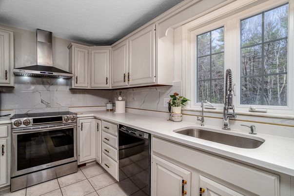 Interior, Kitchen, Stainless Steel Appliances