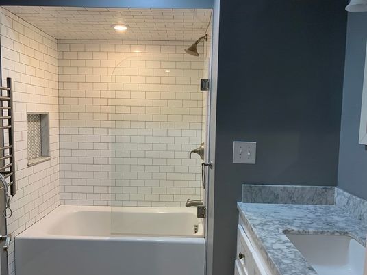 Bathroom, Interior, Recessed Lighting