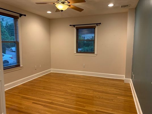 Empty room, Interior, Recessed Lighting, Wood Texture Flooring