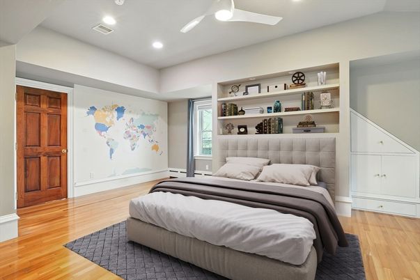 Bedroom, Interior, Recessed Lighting, Wood Texture Flooring